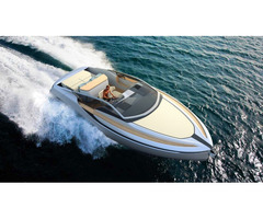Select Sailing Gears Carefully During Yacht Trips in Dubai