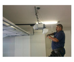 Get Garage Door Service in North Hollywood CA