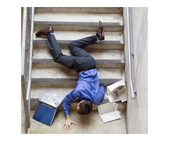 Top Benefits of Seeking Workmans comp lawyer