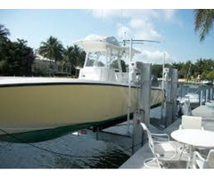 Custom Boat Lifts Installation in Sarasota